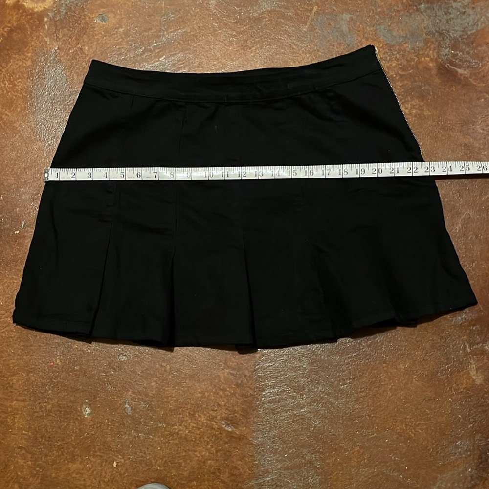 No Boundaries Black Skater Mini Skirt - Picture 10 of 10